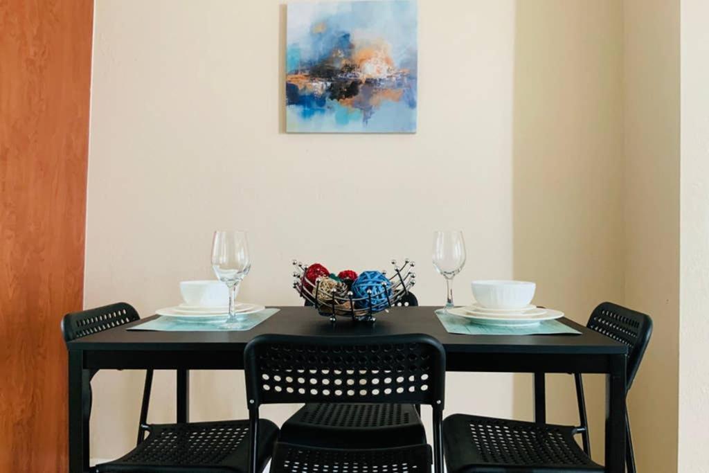 Hollywood Beach Apartments - Walk To The Beach Экстерьер фото