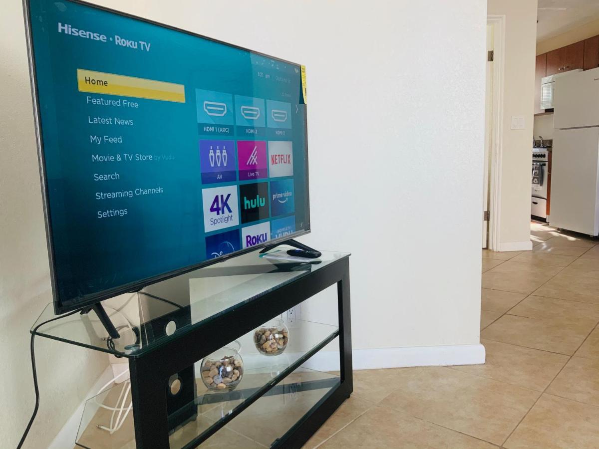 Hollywood Beach Apartments - Walk To The Beach Экстерьер фото