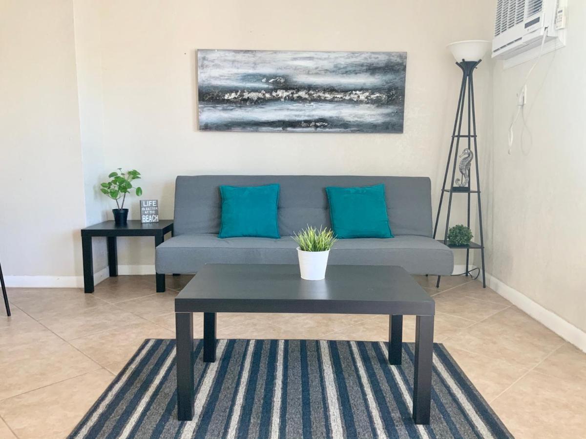 Hollywood Beach Apartments - Walk To The Beach Экстерьер фото